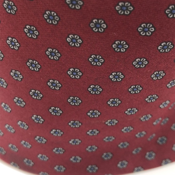 Brittany LTD English Silk Tie Floral Medallion Print Burgundy Background VTG - Picture 8 of 8